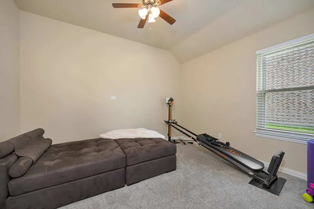 933 Keel Line Drive Crowley, TX 76036