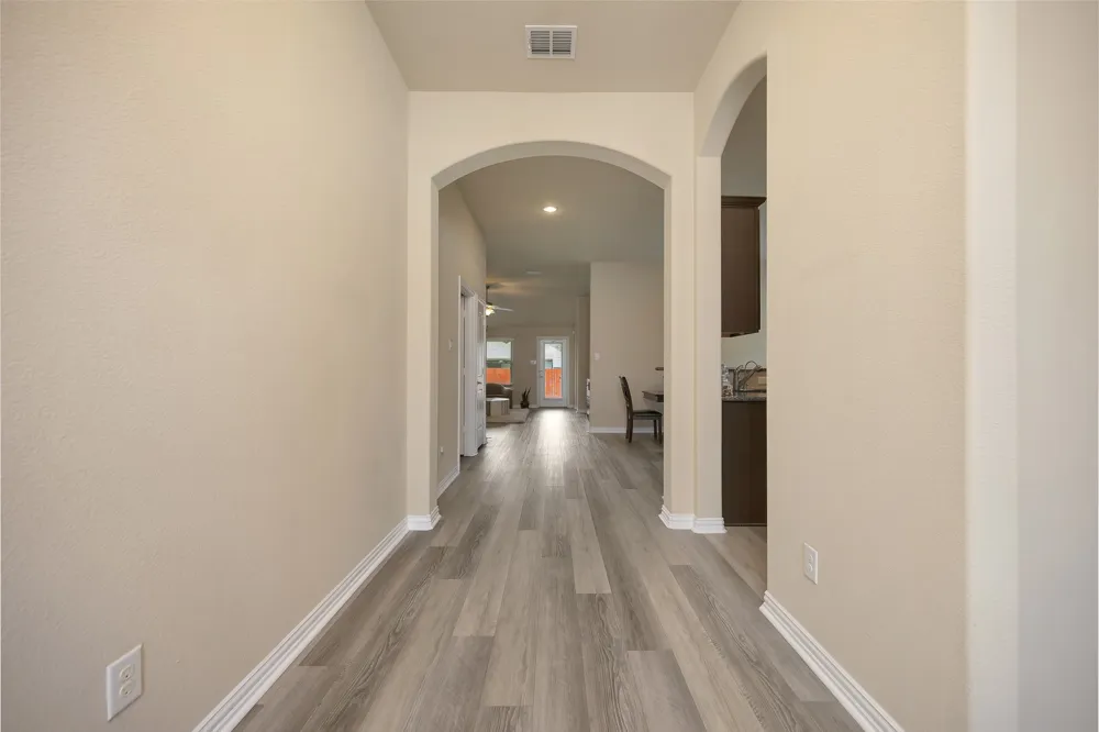 933 Keel Line Drive Crowley, TX 76036