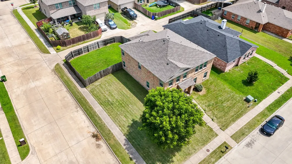 14801 Whispering Court Balch Springs, TX 75180