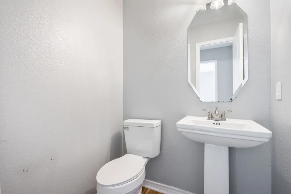 14801 Whispering Court Balch Springs, TX 75180