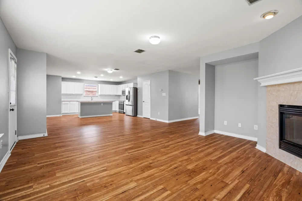 14801 Whispering Court Balch Springs, TX 75180