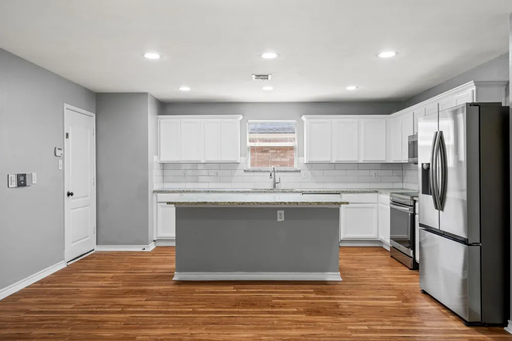 14801 Whispering Court Balch Springs, TX 75180