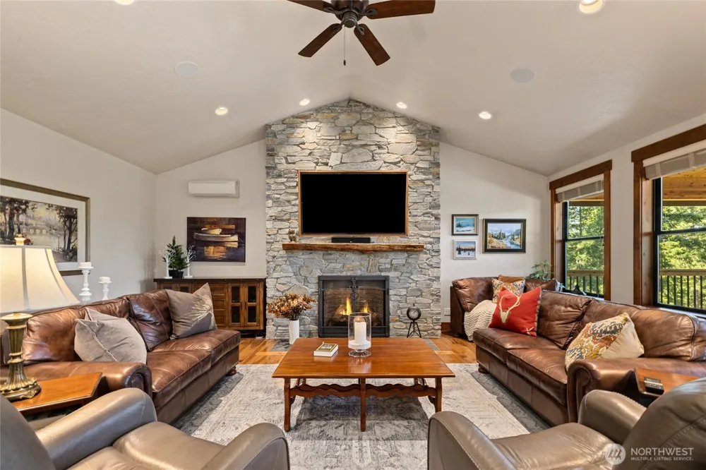 571 Colfax Road Cle Elum, WA 98922
