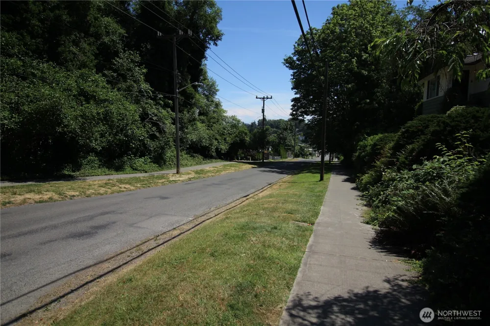 2931 S Brandon Street Seattle, WA 98108