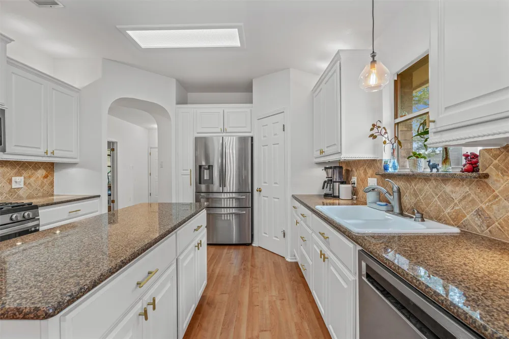 1218 Highland Drive Cedar Park, TX 78613