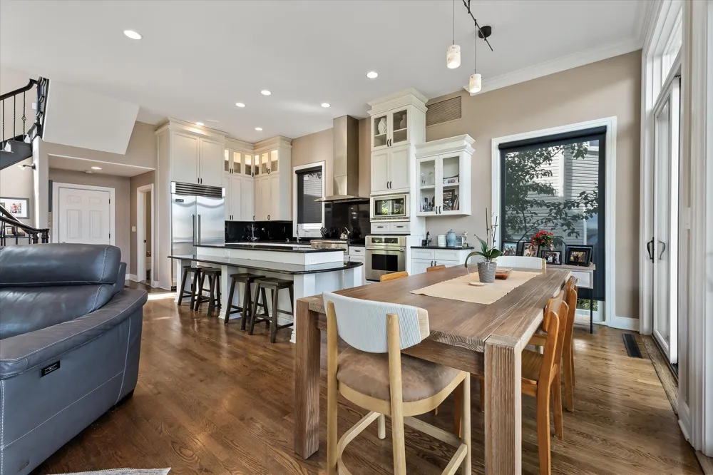 4691 Mapleview Avenue West Bloomfield, MI 48324