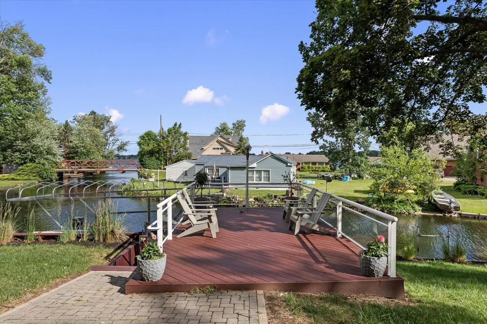 4691 Mapleview Avenue West Bloomfield, MI 48324