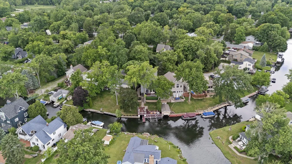 4691 Mapleview Avenue West Bloomfield, MI 48324