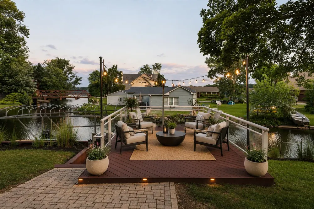 4691 Mapleview Avenue West Bloomfield, MI 48324