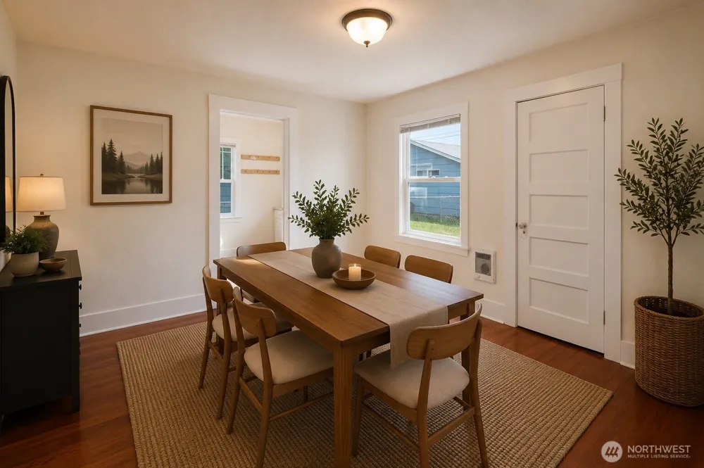 608 16th Avenue Longview, WA 98632