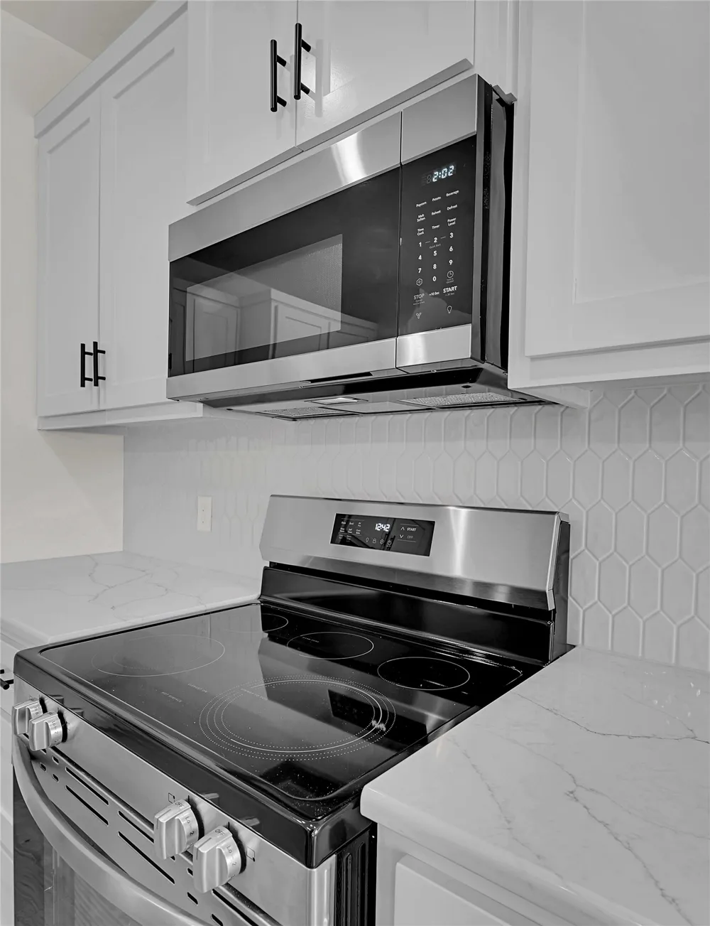 806 S Avenue Q Clifton, TX 76634
