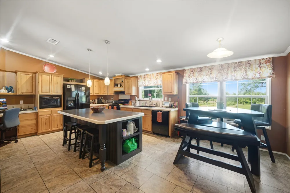 318 Grey Wolf Lane Bastrop, TX 78602