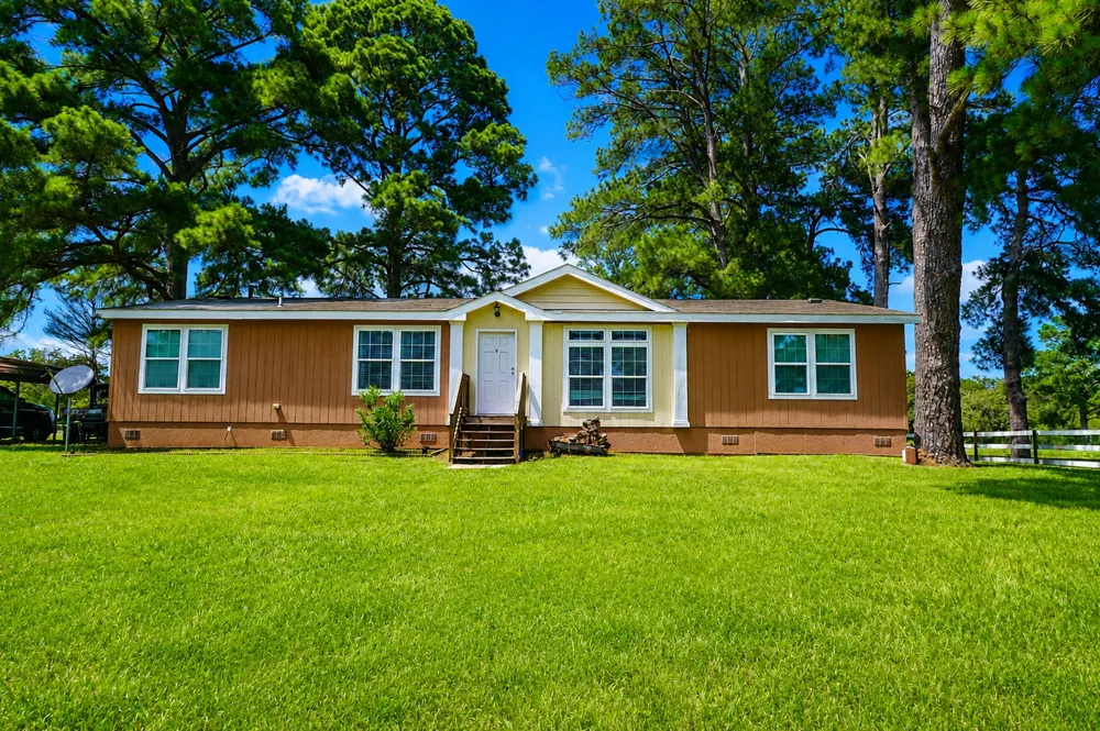 318 Grey Wolf Lane Bastrop, TX 78602