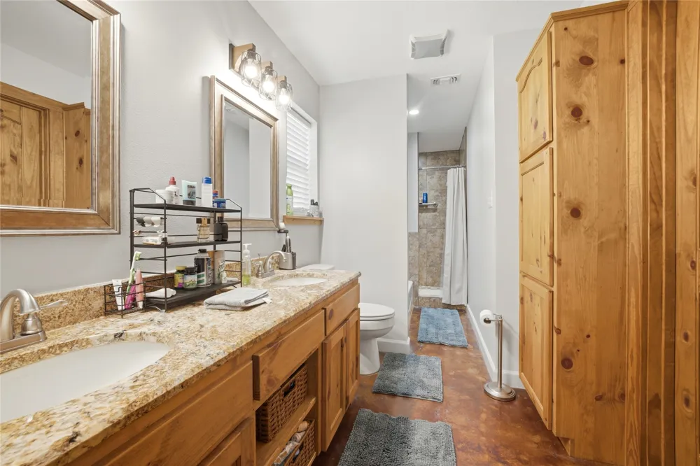 318 Grey Wolf Lane Bastrop, TX 78602
