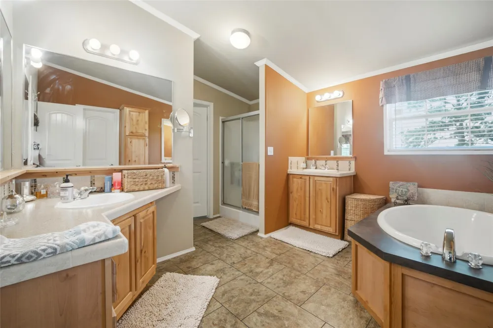 318 Grey Wolf Lane Bastrop, TX 78602