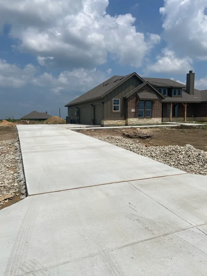 118 Sunny Side Road Valley View, TX 76272