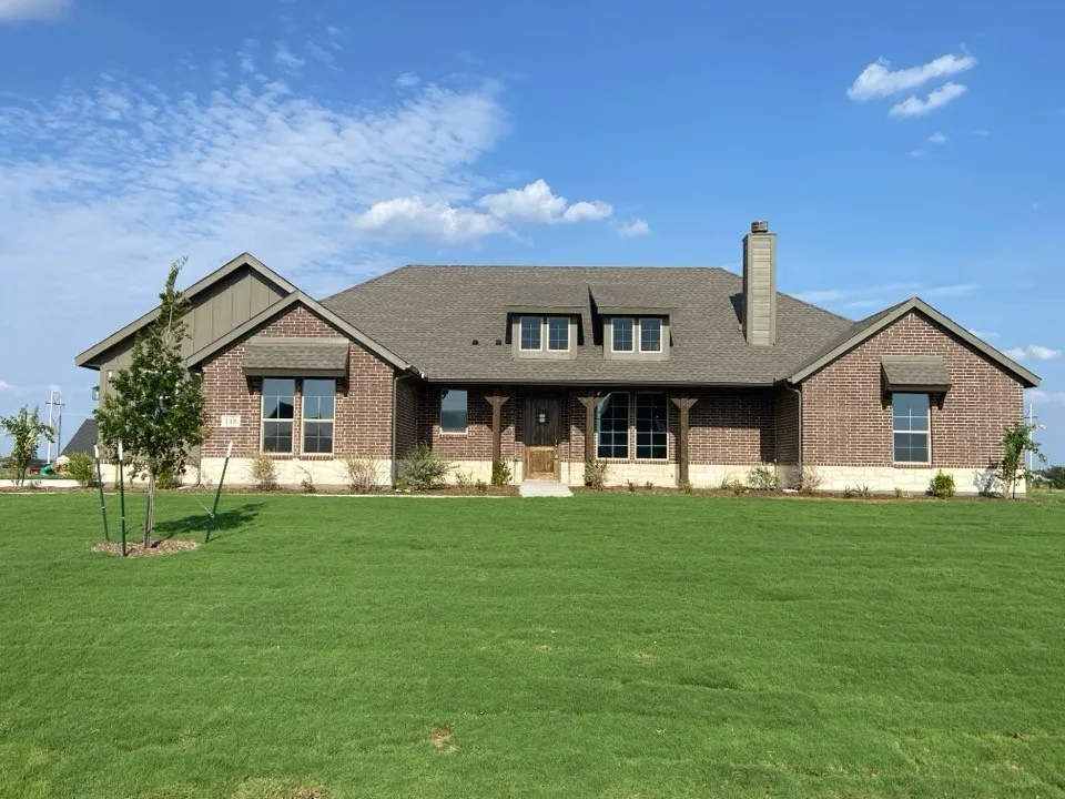 118 Sunny Side Road Valley View, TX 76272