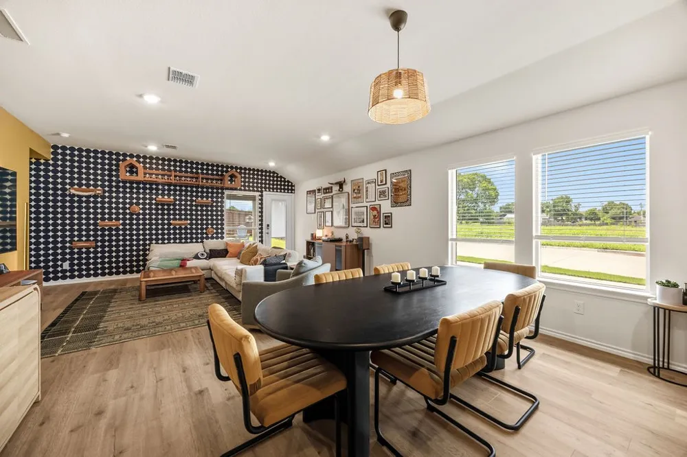 206 Nokota Drive Leonard, TX 75452