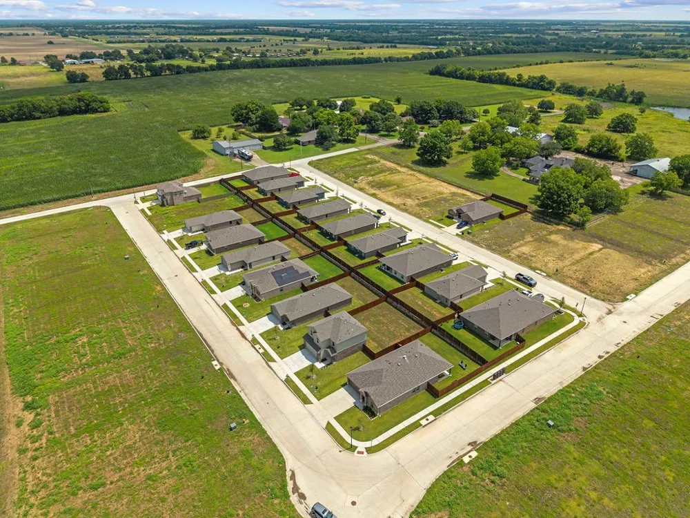 206 Nokota Drive Leonard, TX 75452