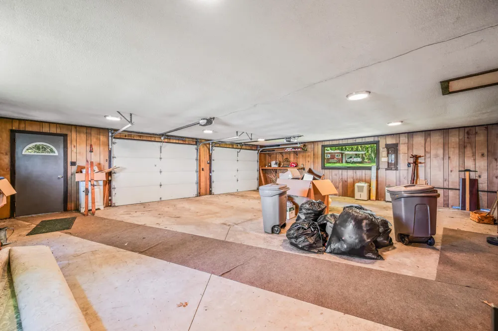 339 Mcnitt Road Manistee, MI 49660