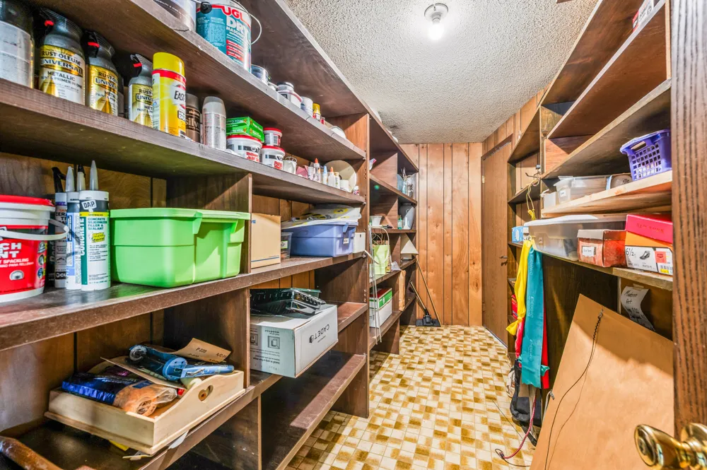 339 Mcnitt Road Manistee, MI 49660