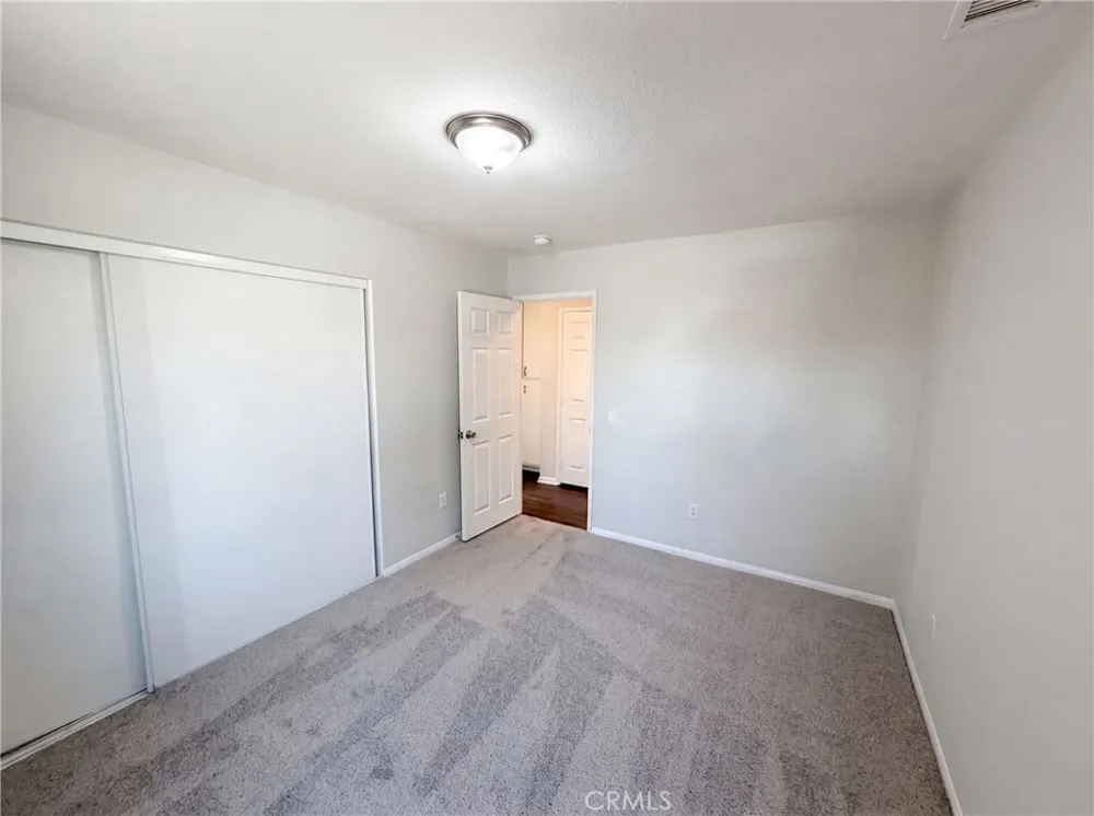 215 Laurel Hemet, CA 92544