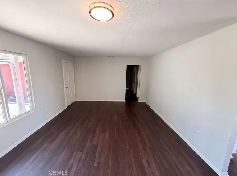 215 Laurel Hemet, CA 92544