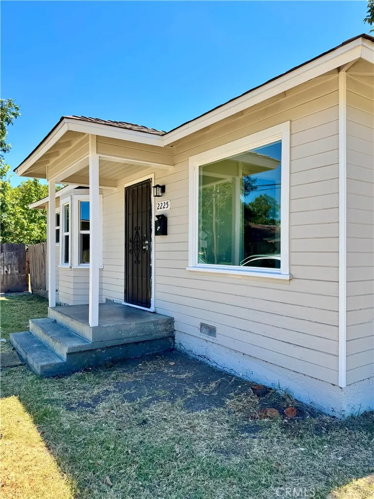 2225 Sutter Stockton, CA 95204