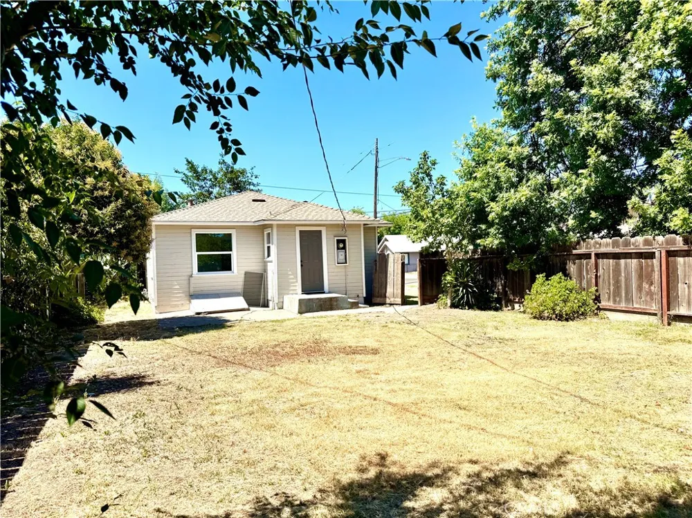 2225 Sutter Stockton, CA 95204