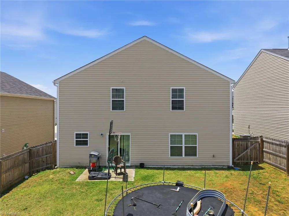 6824 Keeneland Drive Whitsett, NC 27377