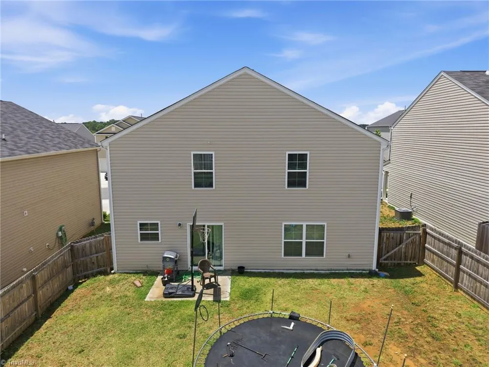 6824 Keeneland Drive Whitsett, NC 27377