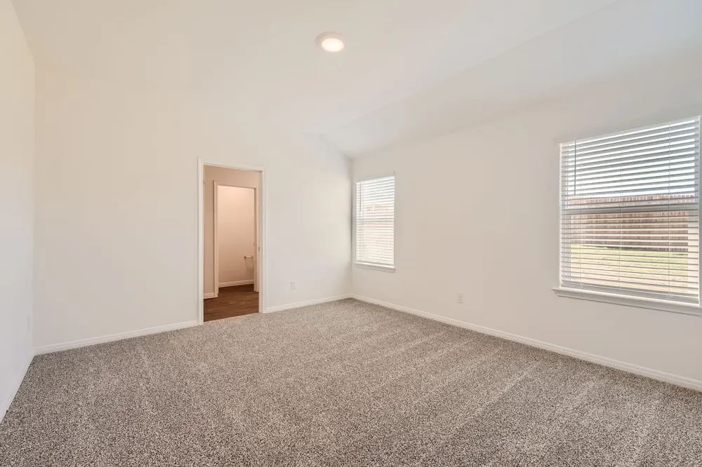 508 Gladiola Loop Kyle, TX 78640