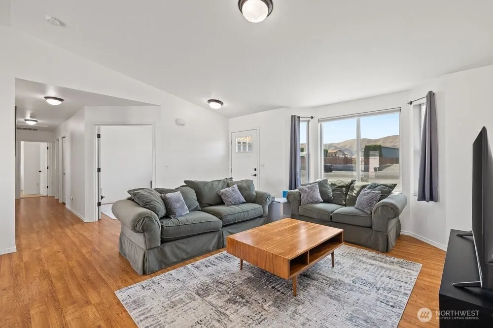 225 Atterberry Drive SW Mattawa, WA 99349