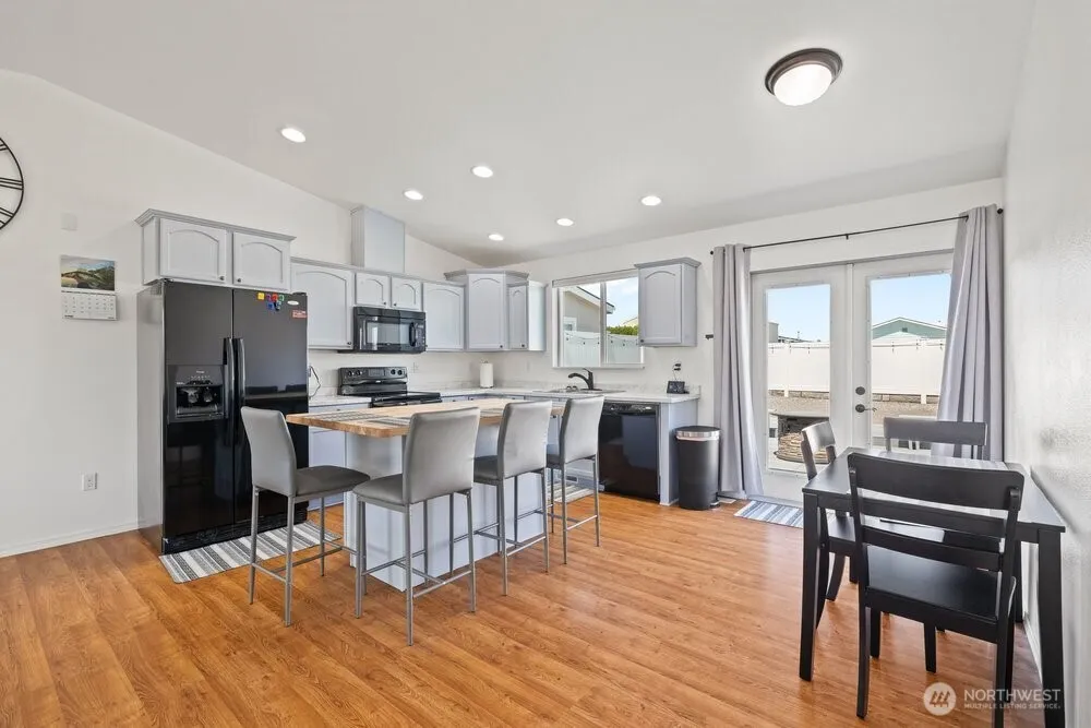 225 Atterberry Drive SW Mattawa, WA 99349