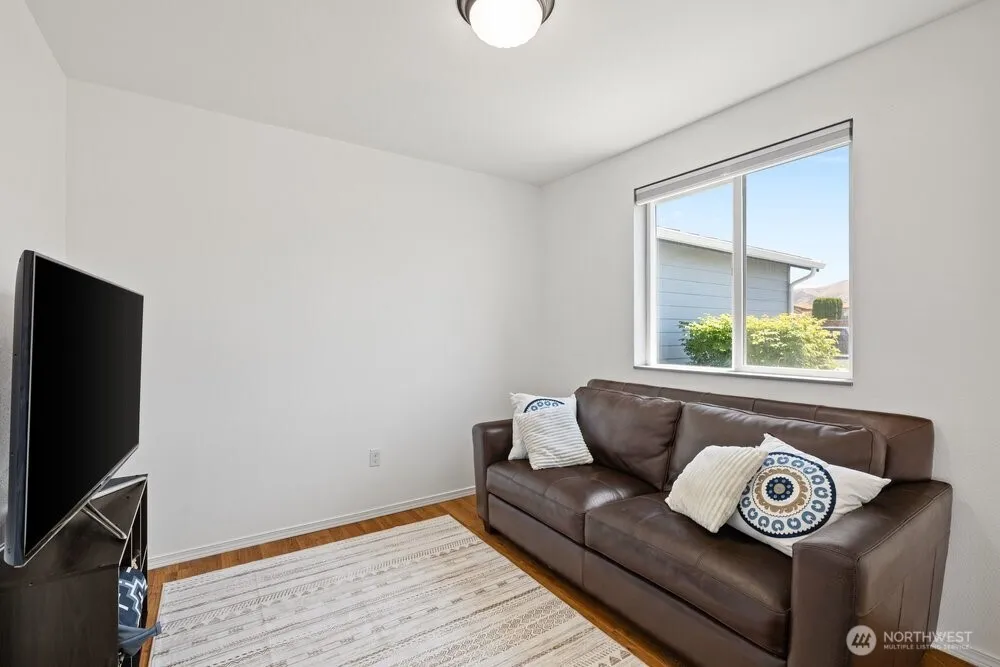 225 Atterberry Drive SW Mattawa, WA 99349