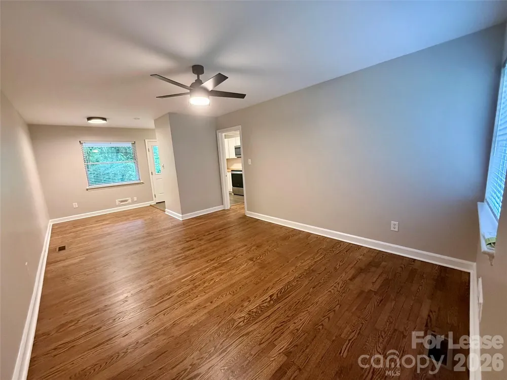 153 15th Avenue NW Hickory, NC 28601