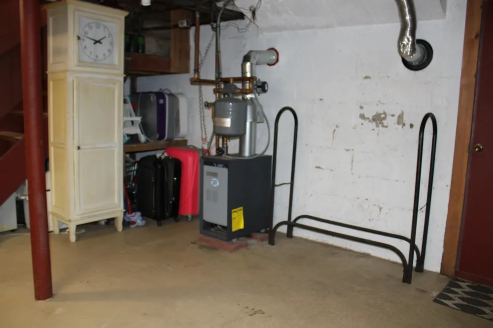 11870 Bayer Road Roscommon, MI 48653