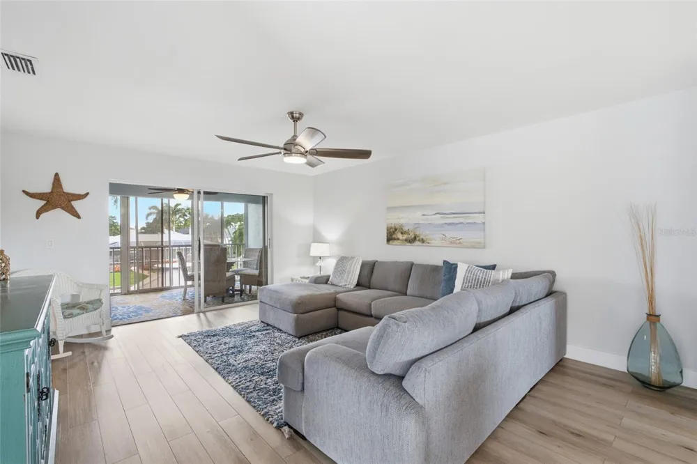 5112 CORONADO PARKWAY #12 Cape Coral, FL 33904