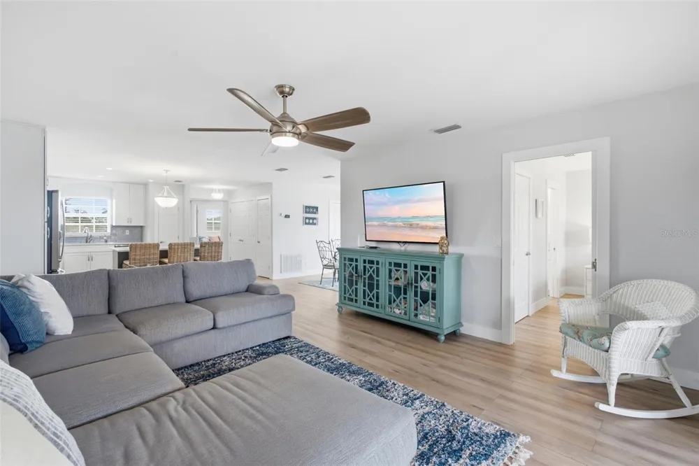 5112 CORONADO PARKWAY #12 Cape Coral, FL 33904