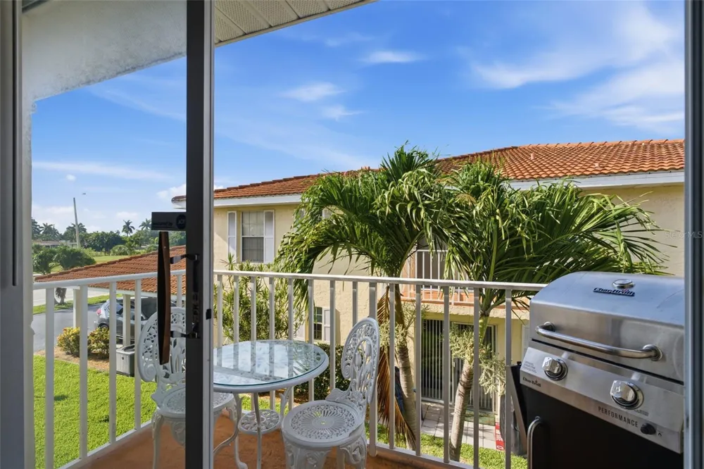 5112 CORONADO PARKWAY #12 Cape Coral, FL 33904