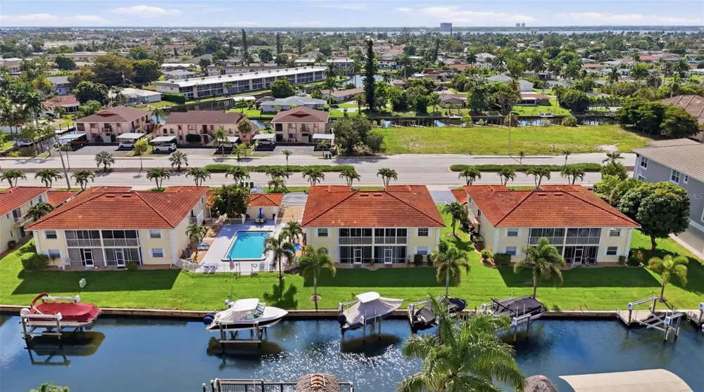 5112 CORONADO PARKWAY #12 Cape Coral, FL 33904