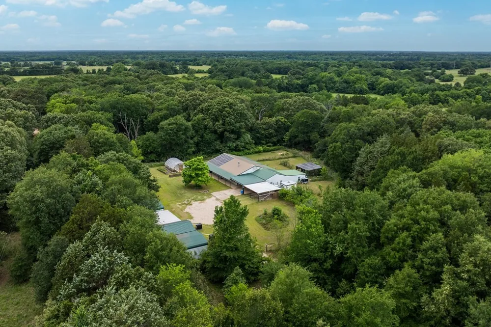 15800 County Road 4009 Mabank, TX 75147
