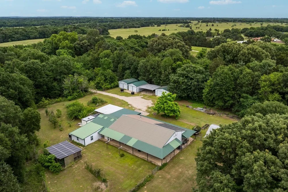 15800 County Road 4009 Mabank, TX 75147
