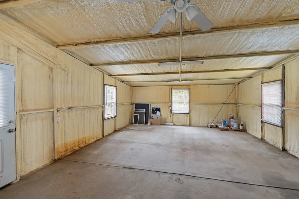 15800 County Road 4009 Mabank, TX 75147
