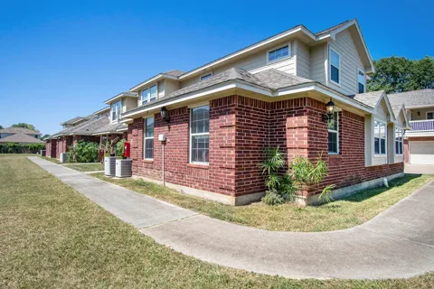 1207 Lovett Street #1207