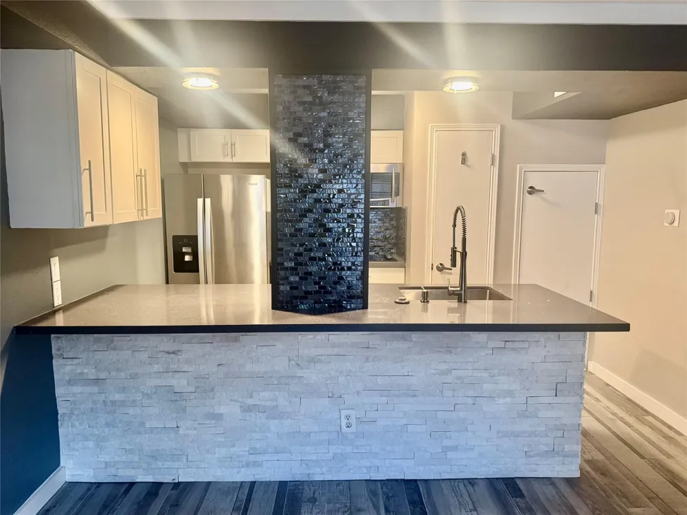 829 Wax Myrtle Lane Houston, TX 77079