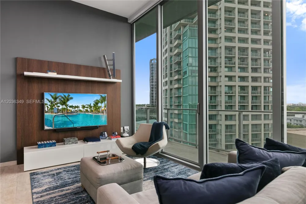 2669 S Bayshore Dr #704N Coconut Grove, FL 33133