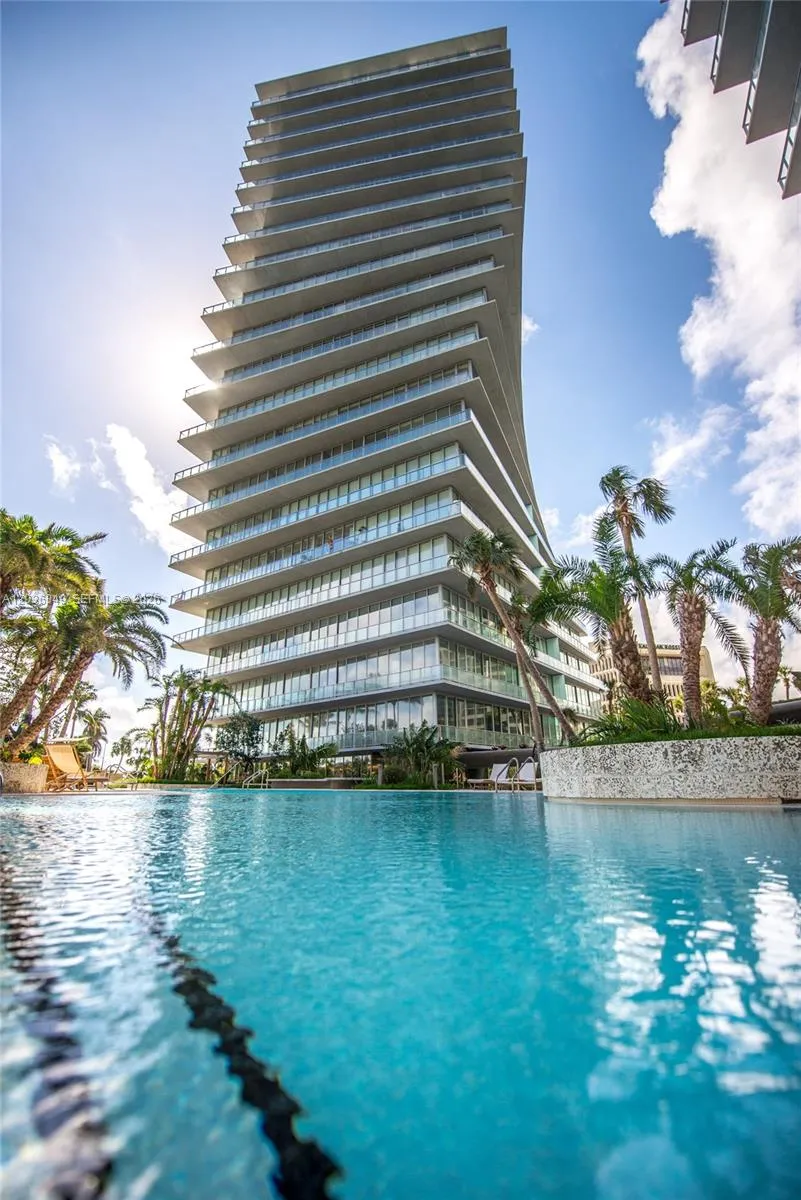 2669 S Bayshore Dr #704N Coconut Grove, FL 33133
