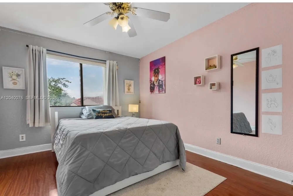 3539 W Inverrary Blvd W Lauderhill, FL 33319