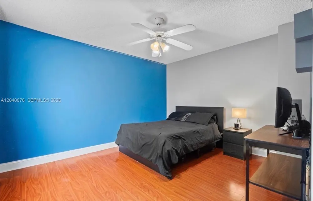 3539 W Inverrary Blvd W Lauderhill, FL 33319